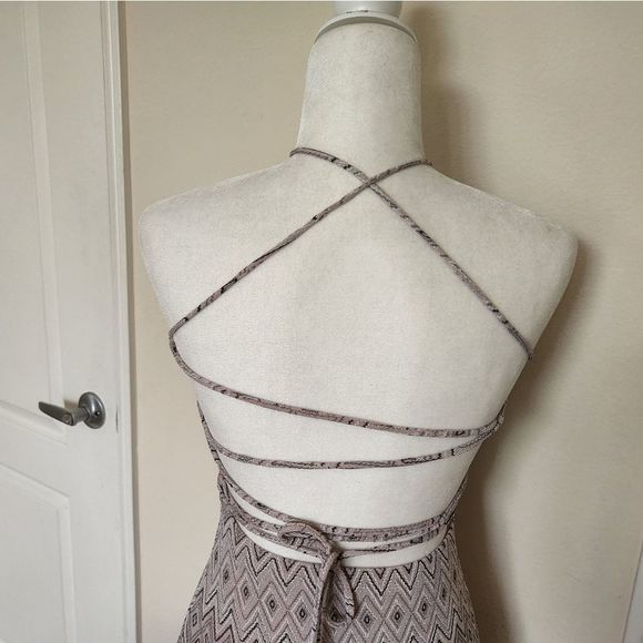 4SI3MNA Metallic Pink Backless Strappy Dress - Picture 4 of 9